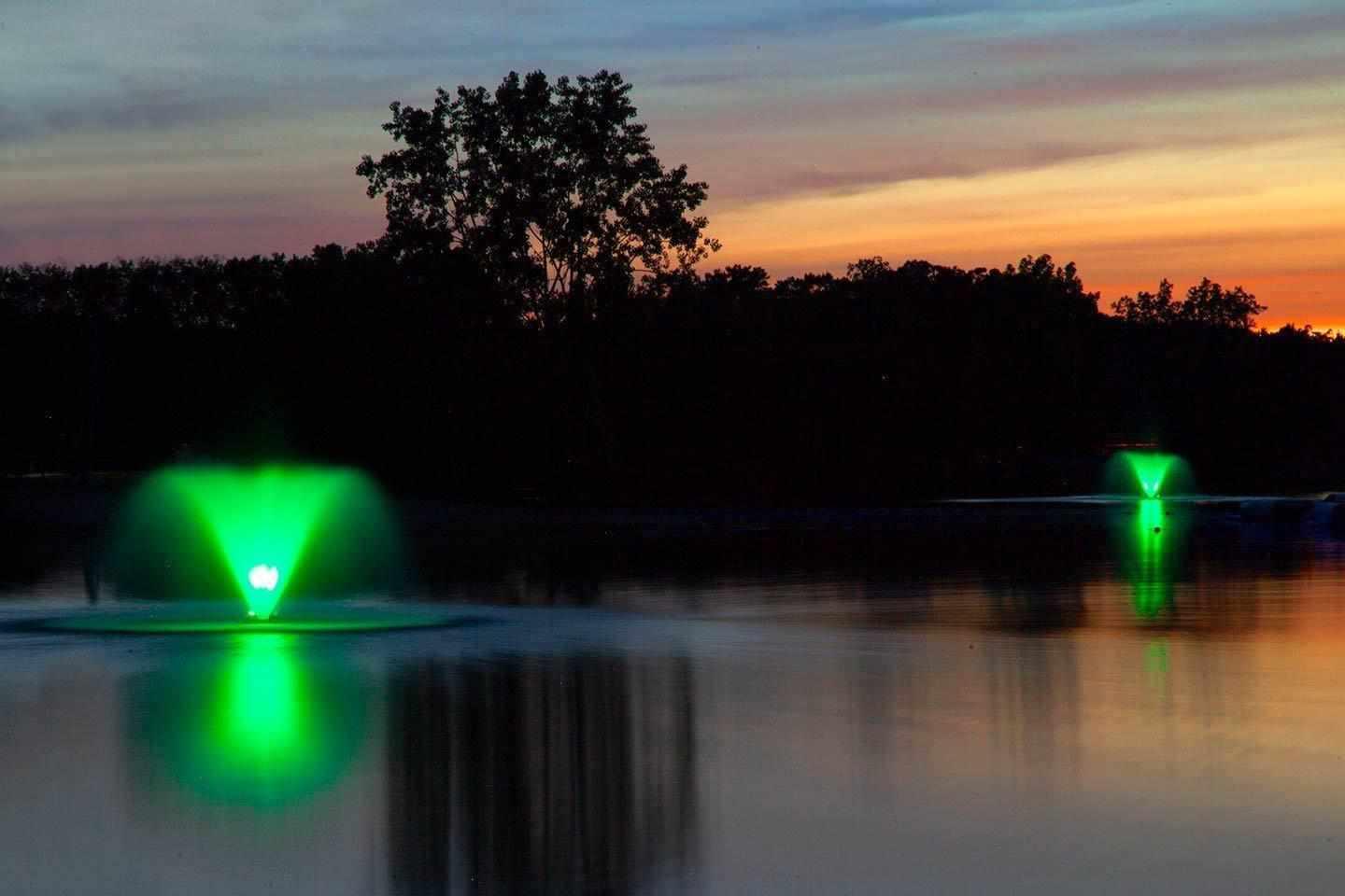 Scott Aerator Color Changing LED Fountain Lighting Sets - Play It Koi