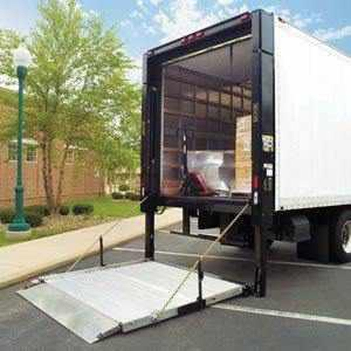 Liftgate Service Charge (Optional for Freight) - Play It Koi